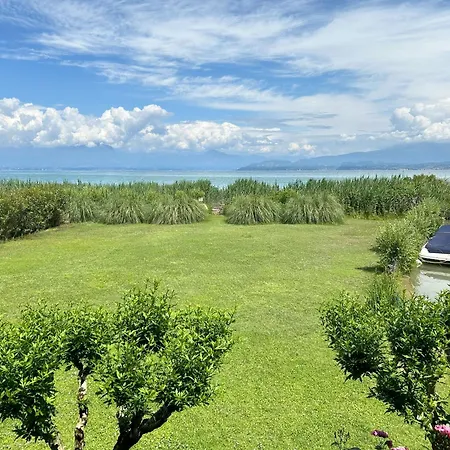 Vela Blu * Πεσκιέρα ντελ Γκάρντα