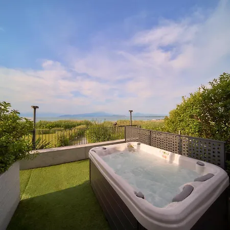 Vela Blu Apartament *