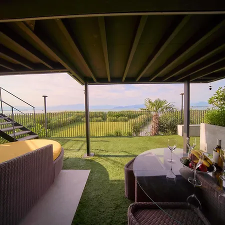 Apartament Vela Blu *