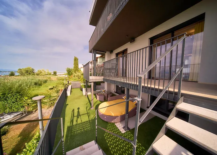 Apartment Vela Blu *